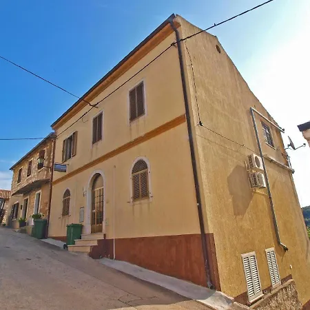 271 Apartment *