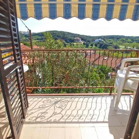 271 Apartment *